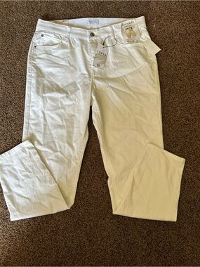 Curve & Co White Skinny Jeans for Women